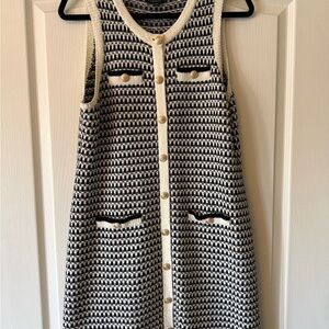 Talbots Black & White Sleeveless Knit Shift Dress with Gold Buttons